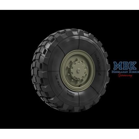 MAN LKW 7t mil road wheels (Michelin X)