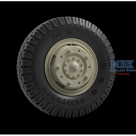 Sd.Kfz.234 Road Wheels (Semperit Commercial)