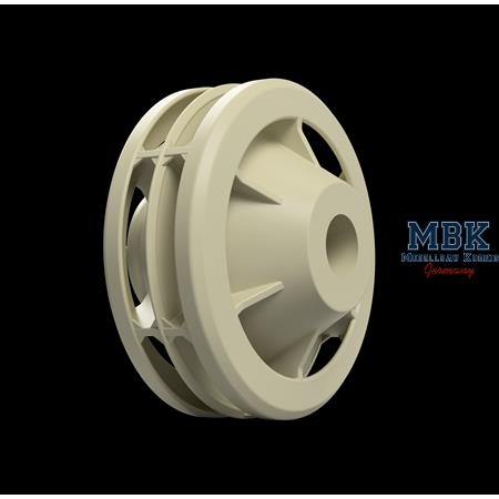 Late 665mm ribbed  Idler wheel for Panther  (2pcs)