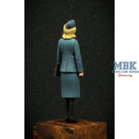 Signal-communication woman auxiliary