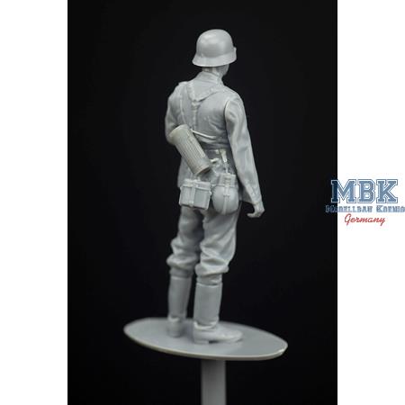 1/35 WWII German Gas Mask Container Set f. Figures