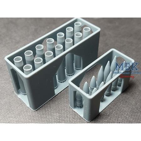 WWII German 12,8cm PaK44  tank gun ammo