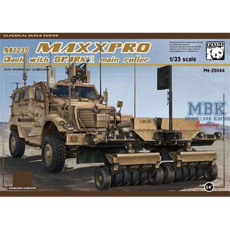 M1235 MaxxPro Dash w/ SPARK II Main Roller