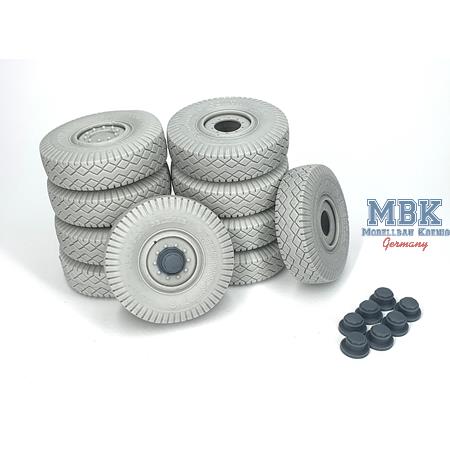 Sd.Ah.116 road wheels (weighted) with spares type