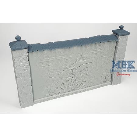 Cracked wall w/pillars & plain tiles - 12,5x6,5 cm