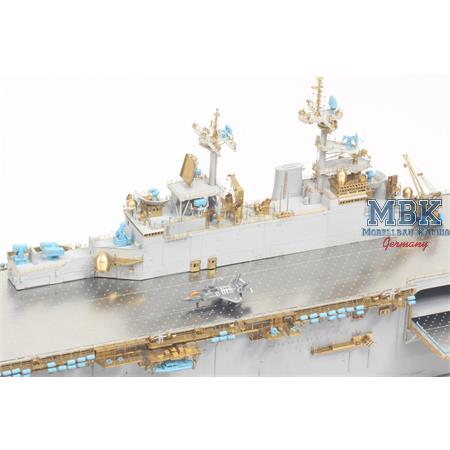 USS LHD-2 Essex Kit+Detail Up Set