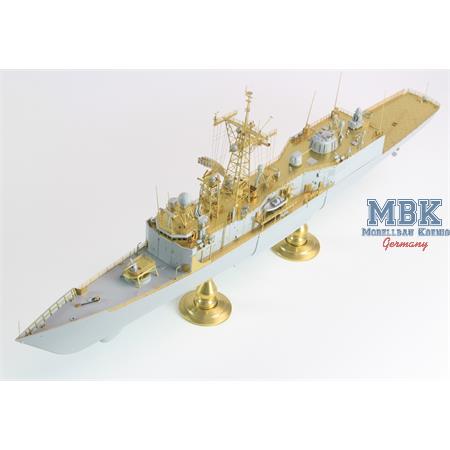 FFG Oliver Hazard Perry Class  "ADVANCED" + Kit