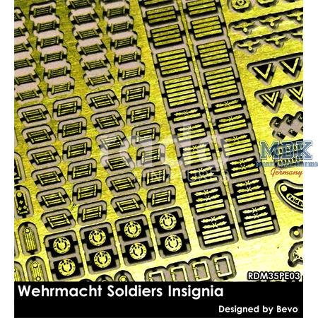 Wehrmacht Soldiers Insignia Set