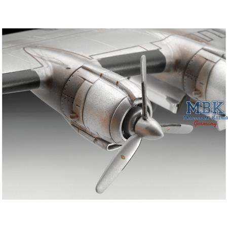 Lockheed L-1049G Super Constellation (1:144)