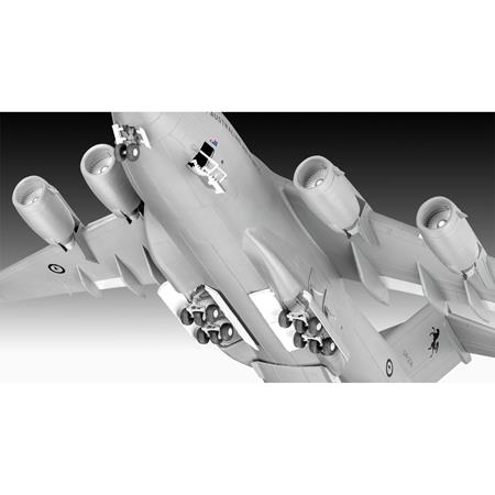 Boeing C-17 Globemaster III (1:144)