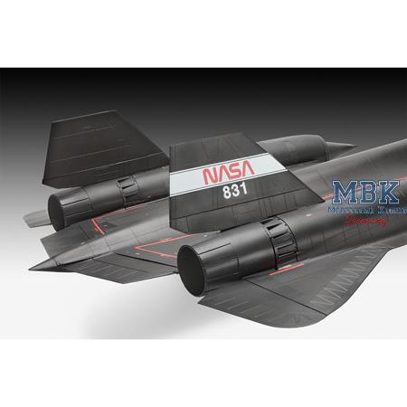 Lockheed SR-71B Blackbird