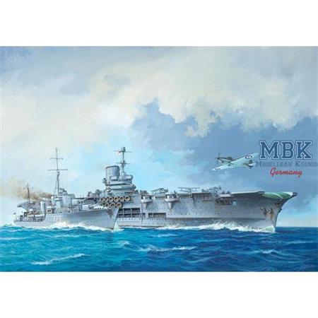 HMS Ark Royal + Tribal Class Zerstörer / Destroyer