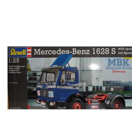 Mercedes-Benz 1628S mit Spoiler