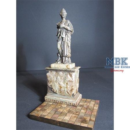 Ancient Statue - Antike Statue