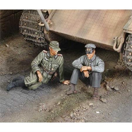 A moment of rest - German Tank Crew