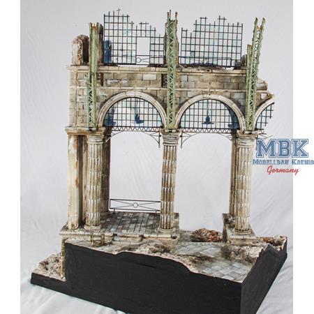 Diorama Base: Central Railway Station