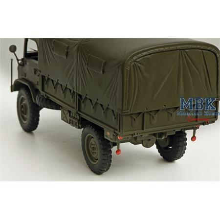 Unimog S 404  1:35