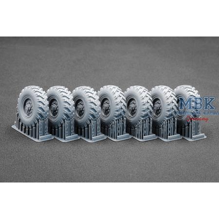 Kamaz 4310 Ordinary wheel set - 1/35 (Trumpeter)