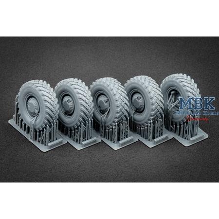 GAZ Tiger V2 (w/shield) Sagged wheel set - 1/35