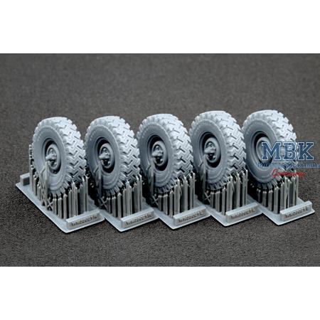 L. Rover 88 7.5 small Ordinary wheel set - 1/35