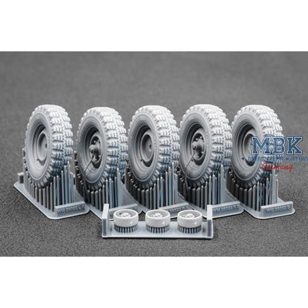 Unimog 404 10.5-20 MPT Ordinary wheel set - 1/35