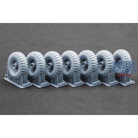 Alvis FV622 Stalwart Mk.2 Sagged wheel set - 1/35