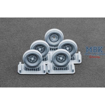 Trabant 601 S Sagged Wheel Set - 1/35