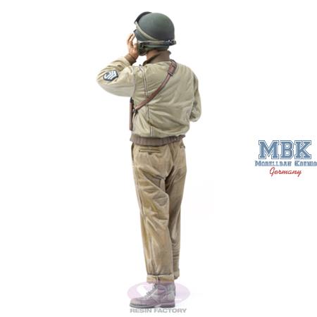 WWII U.S. M10 Tank Commander (1:16)