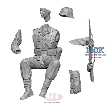 WWII German Infantry w Kar98k (1:35)