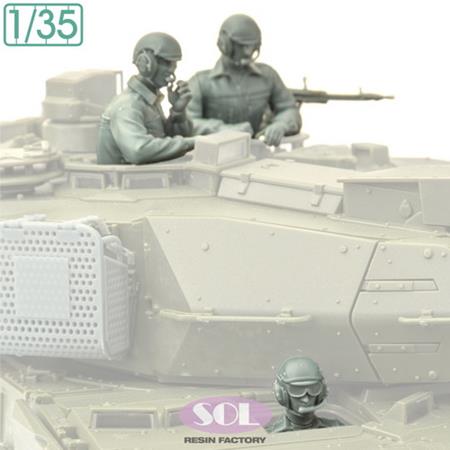 Bundeswehr Tank Crew & M3 MG for Leopard 2A7V 1:35