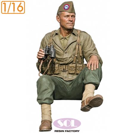 U.S. Army Vehicle Crewman 1:16