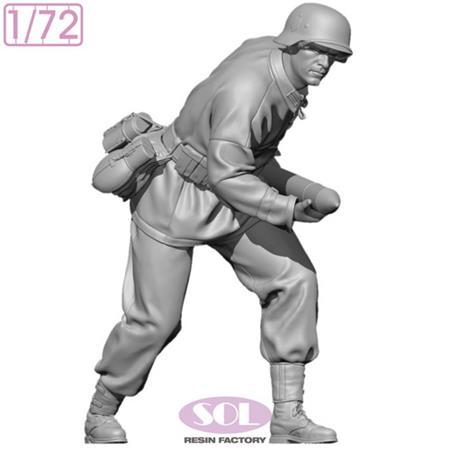 WWII German Field Artillery Loader 1 (1:72)