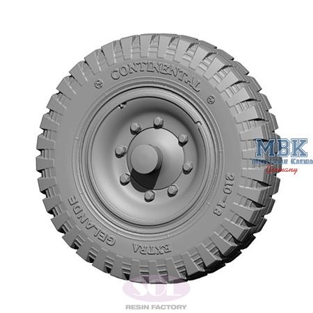 WWII Sd.kfz.251 Weighted Front Wheels (1:16)