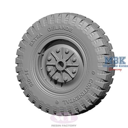 WWII Sd.kfz.251 Weighted Front Wheels (1:16)