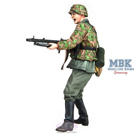 WWII German Infantry MG34 Gunner 1:16