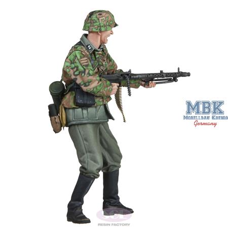 WWII German Infantry MG34 Gunner 1:16