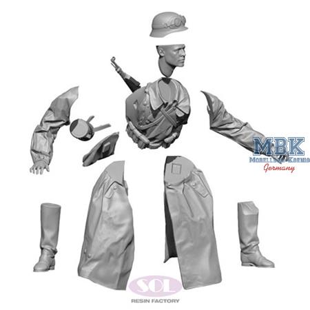 Motorcycle Trooper for WWII German R75 (1:16)