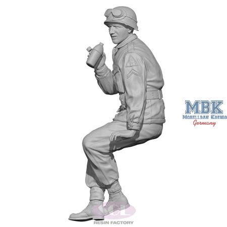 WWII U.S. Army M8 Crew 3 (3D-print) (1:35)