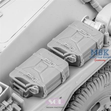 Stowed Jerrycan Racks type A Sd.kfz. 234/2 (1:16)