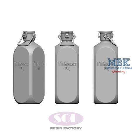 WWII 5L German Drinking Water Bottles (3x) (1:16)