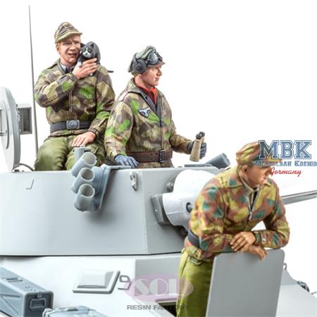 Crew Set for WWII German Sd.kfz. 234/2 (1:16)