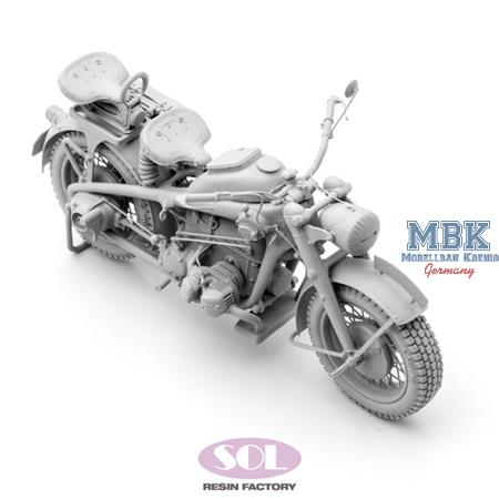 WWII German Motorcycle Zündapp KS750 (1:16)