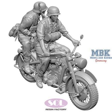 Zündapp KS750 with Riders (3D Printed) (1:16)