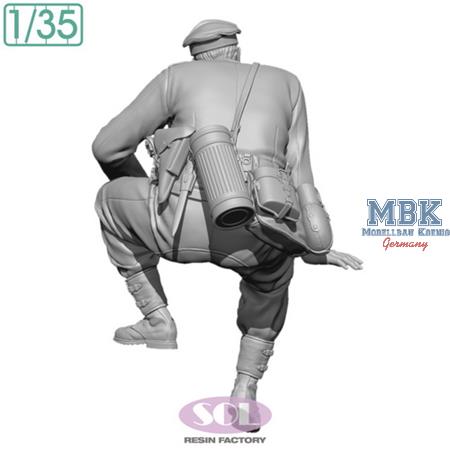 Crew 1 for German Sd.kfz.250/1 (3D Printed)