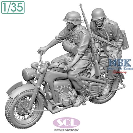 Zündapp KS750 with Riders (3D Printed)