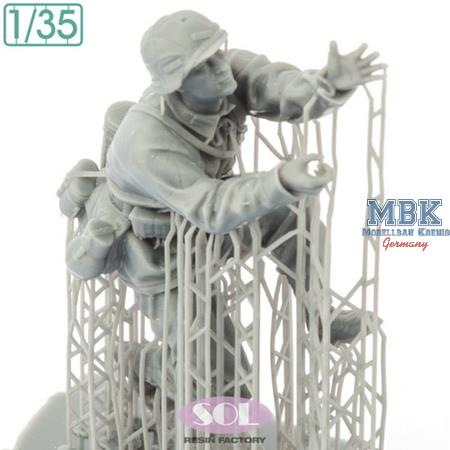 WWII German Field Artillery Gunner (3D Printed)