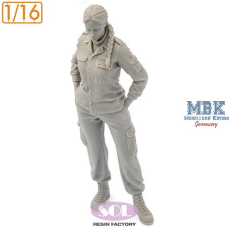 Bundeswehr Tank Female Crew II (1:16)
