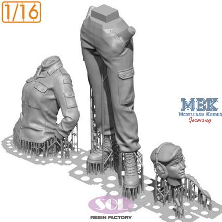 Bundeswehr Tank Female Crew (Berret type) (1:16)
