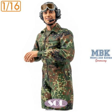 Tank Loader in Leopard 2A6 (f.Trumpeter) (1:16)
