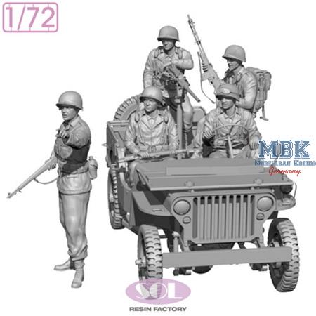 WWII U.S. ARMY Infantry and military police (1:72)